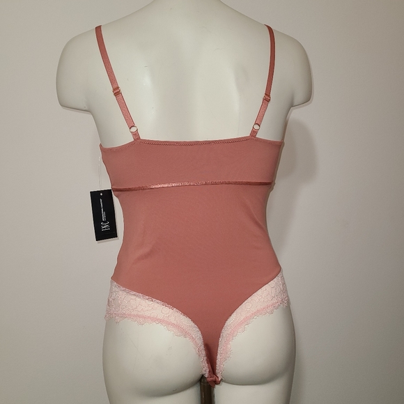 Lace trim thong bodysuit clay color M - Picture 3 of 6